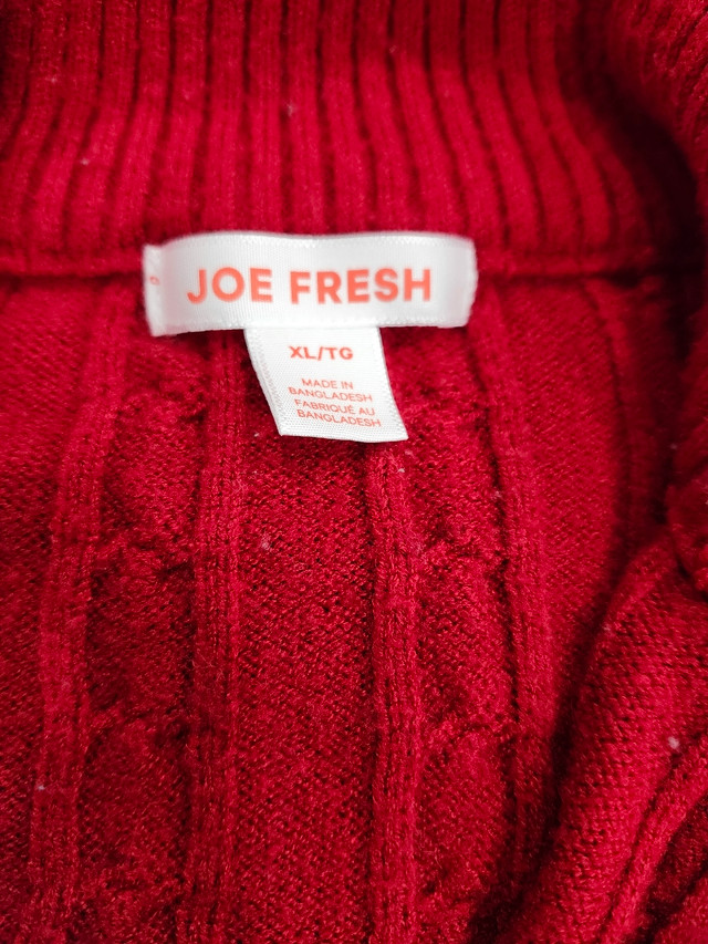 Joe Fresh Red Sweater  in Women's - Tops & Outerwear in Markham / York Region - Image 2