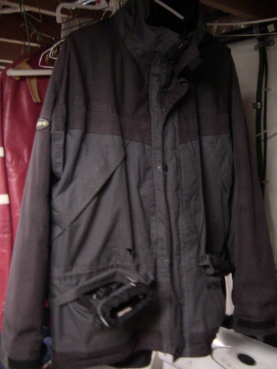 North 49 Mens L/G Dark Winter Coat + Gloves + Hat, View more