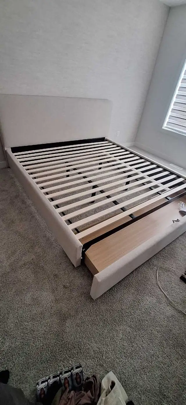 Furniture Assembly 483178255651983361