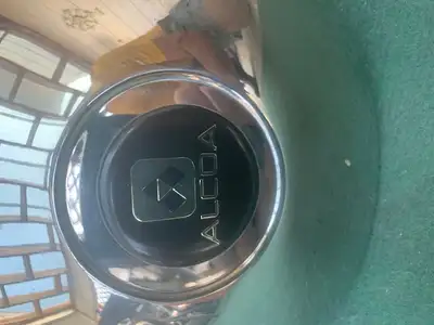 ALCOA RV Hub Cap 4 Noch on the cap not 5 worth $140 juat asking $40 what a deal if you are missing t...