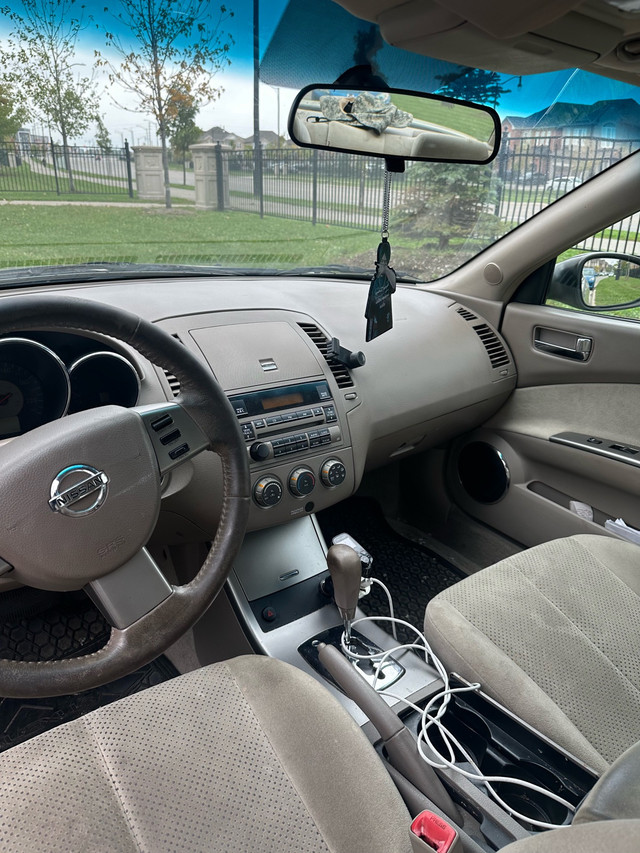 Nissan Altima in Cars & Trucks in Oakville / Halton Region - Image 3