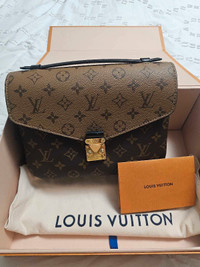 Louis Vuitton pochette mètís