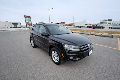 2014 Volkswagen Tiguan 4MOTION AWD • Turbo • Heated Seats • Backup Camera $9,400 Calgary, Alberta Le...