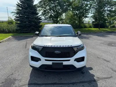 2020 Ford Explorer Police Interceptor Utility AWD V6 3.3L 236 000KM Le véhicule est en excellent éta...