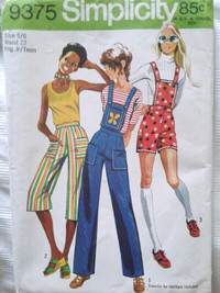 Simplicity 9375 Teen pants , detachable bib, gaucho pants- 1971