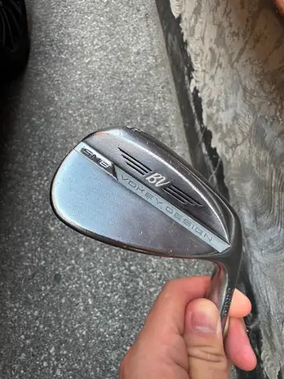 Titleist wedge sm8 56°, View more