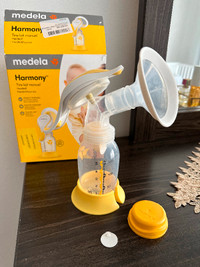 Medela Harmony Manual Breast Pump - Lightly used