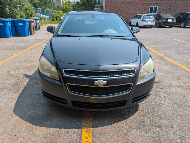Chevrolet Malibu 2010 dans Autos et camions  à Laval/Rive Nord - Image 4