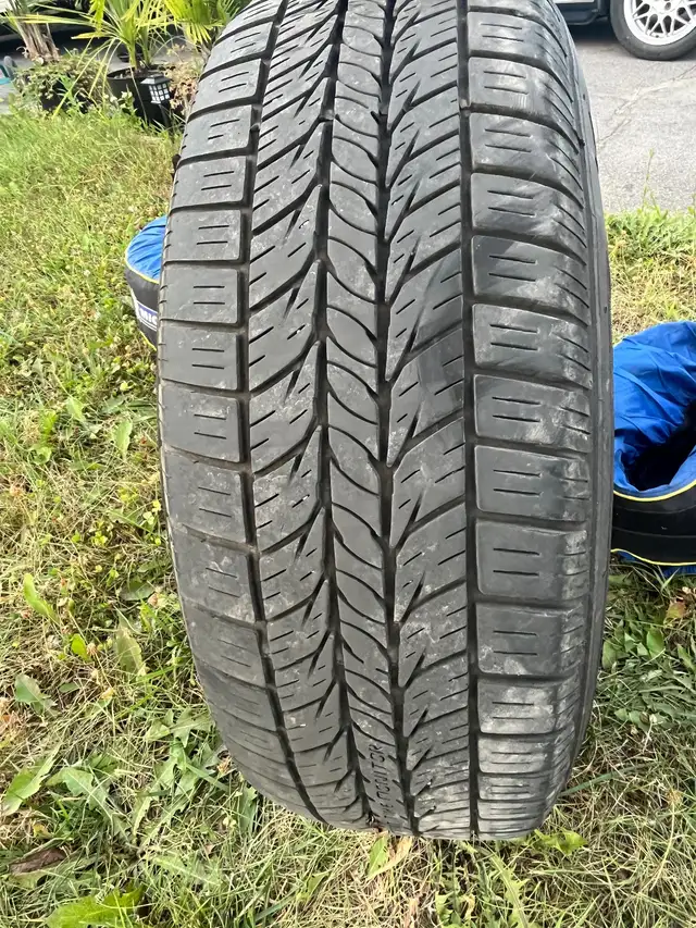 Pneus 4saisons et mags noir RTX POUR Golf 600$ in Tires & Rims in Laval / North Shore - Image 5