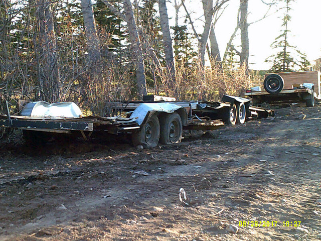 assorted single axle tandem axle & tent trailers old rv flat dks in ATV Parts, Trailers & Accessories in Calgary - Image 4