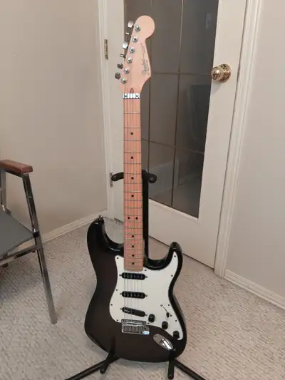Fender Stratocaster PRO 1990's Guitar, View more