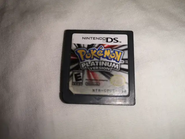 Pokémon Platinum (Nintendo DS) Authentic, cartridge only