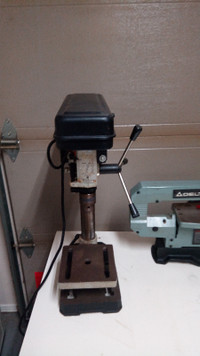 drill press, bench top 1/2 inch, 2.5 Amps