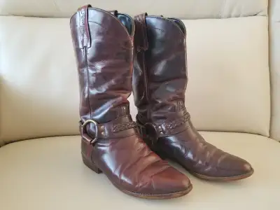 SOULIERS POUR FEMME, View more