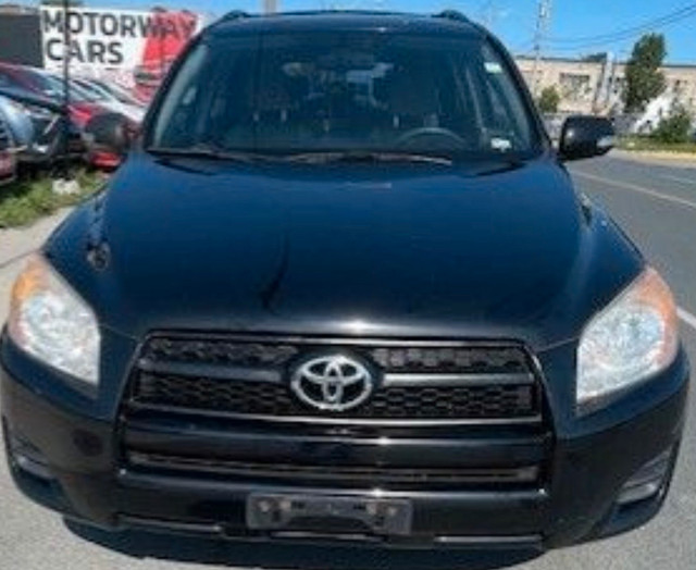 Toyota rav4 in Cars & Trucks in City of Toronto