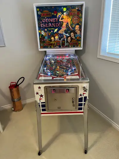 Vintage refurbished excellant playing machine in excellent condition. Will consider offers.