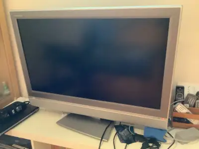 Toshiba LCD 33” TV, View more