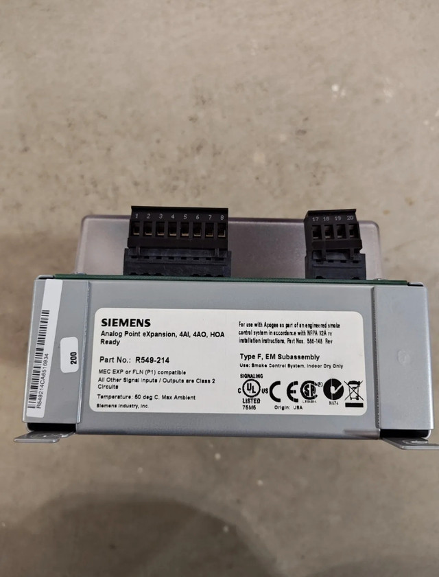 SIEMENS R549-214 APOGEE AUTOMATION ANALOG POINT HOA in Other Business & Industrial in Markham / York Region - Image 2