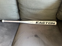 Easton Ghost Unlimited 2023 33”-10 