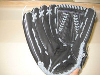Wilson A360 13" Left Hand Throw Baseball Glove-Black/Grey-New
