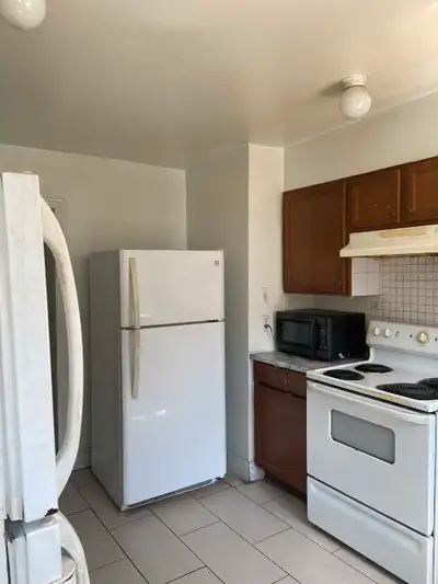 room for rent  {August } for female student