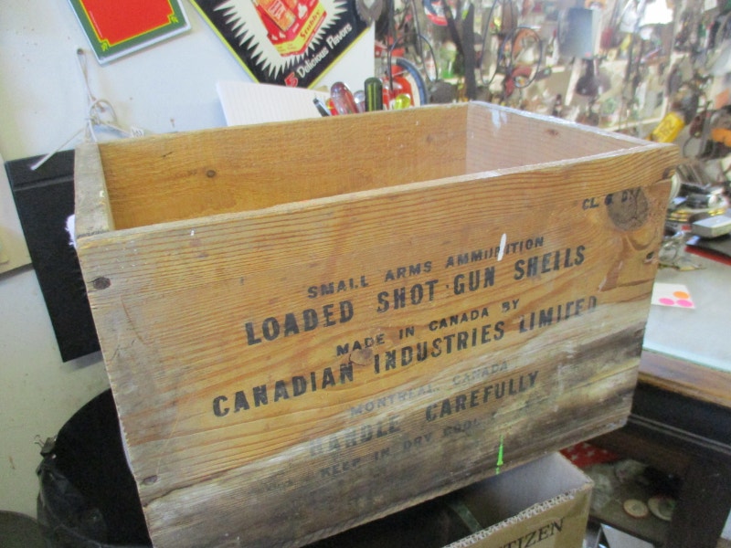 C.I.L. IMPERIAL MAGNUM 12 GAUGE ALL WOOD SHOT GUN SHELL BOX 30 Arts