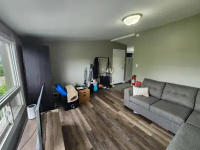 Renovated 1 Bedroom Apartment - Northern Heights (Donovan North)