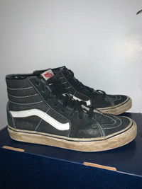 Vans Sk8-Hi skateboarding shoes (men’s size 8)(women size 9.5)