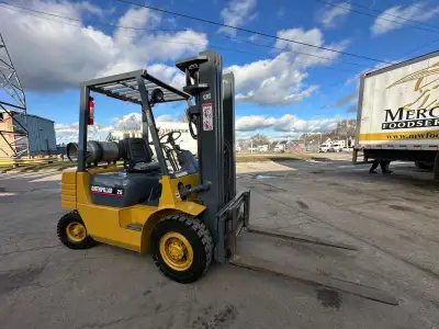 CAT GP25 Forklift Unit# 7025 Manufacturer: CAT Model: GP25 HRS: 9217