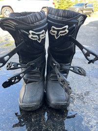 Fox Comp 3 Youth Boots Sz 4