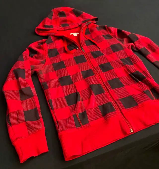 Red and Black Plaid Hoodie in Men's in Hamilton - Image 11