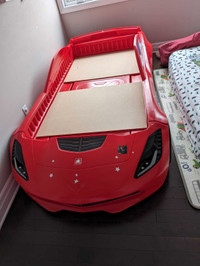 Step2 Corvette Toddler-to-Twin Car Bed