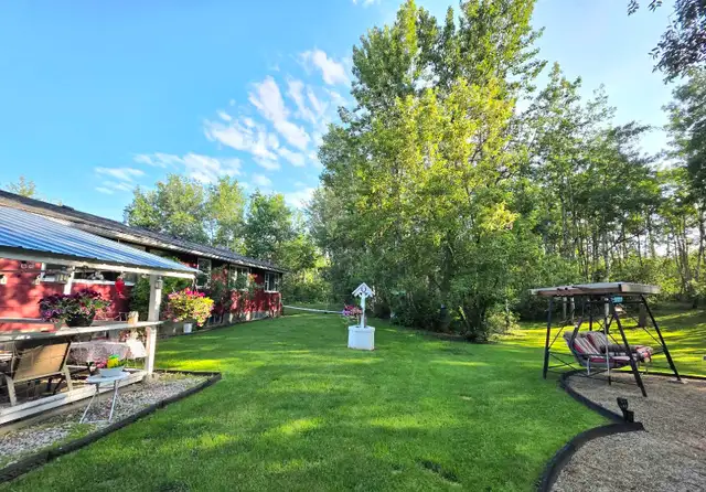 5 Acres with Bungalow and Detached Garage  in Houses for Sale in Strathcona County - Image 6