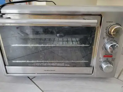 Hamilton Beach rotisserie and convection oven, View more