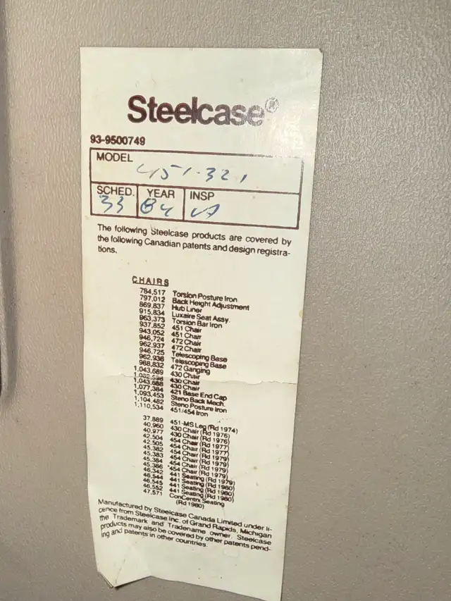 Vintage Steelcase chair in Chairs & Recliners in City of Toronto - Image 4