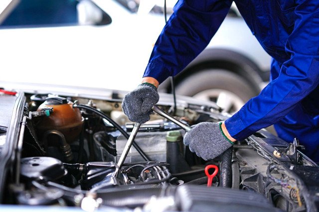 Mechanic for all of your automotive needs! in Repairs & Maintenance in Edmonton
