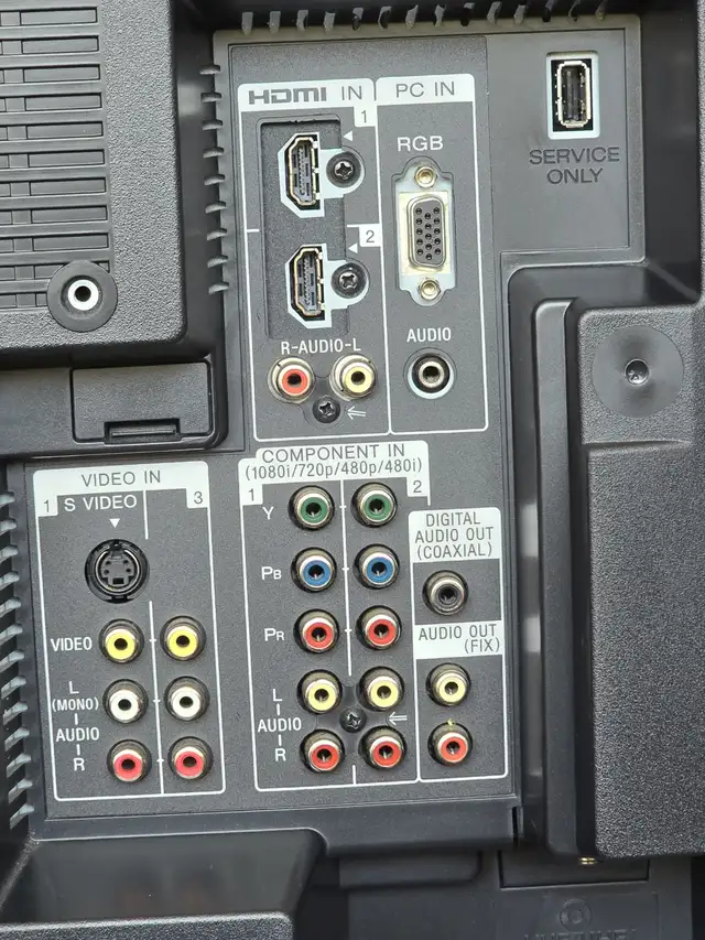 Sony 26 inches BRAVIA LCD HDTV with HDMI in TVs in Ottawa - Image 6