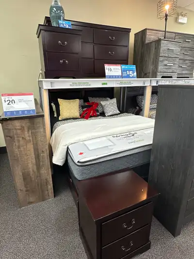 Queen bedroom set, View more