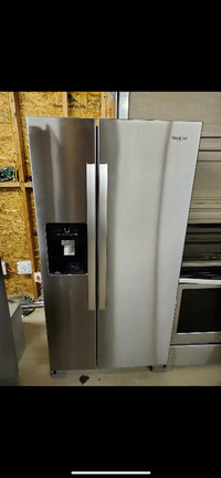 2022 whirlpool 33 inch w 66 height fridge freezer stainless stee
