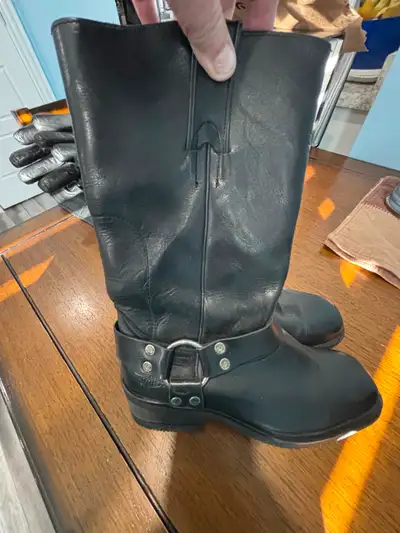 Harley Davidson Women’s motorcycle boots. Size 10, View more