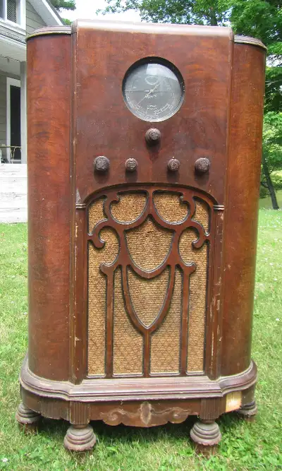 Antique Marconi Radio, View more
