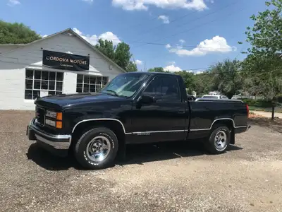 **Wanted 1996-1998 GMC short box**  1983 C10 for trade or cash