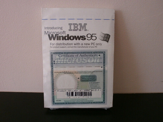 OEM Windows 95 installation package still in shrinkwrap in Software in Ottawa