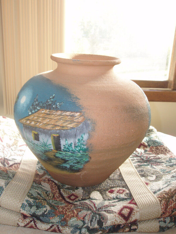 FIRST $40 ~ Hand Painted Terracotta Pottery from Costa Rica ~ in Arts & Collectibles in St. Catharines - Image 2