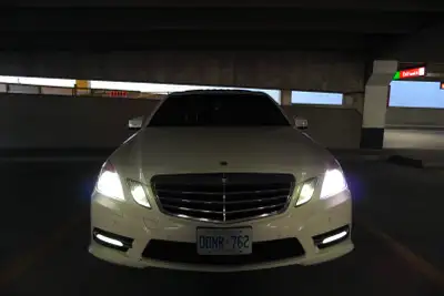 2012 Mercedes-Benz E300 4MATIC AWD Toronto / Etobicoke 2012 Mercedes-Benz E300 4MATIC with a 3.5L V6...