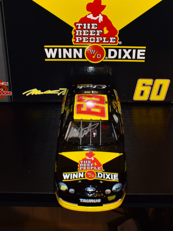 Mark Martin 1/24 Scale NASCAR Diecasts in Arts & Collectibles in Bedford - Image 3