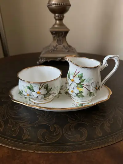 Royal Albert White Dogwood-Open sugar,small creamer & under tray, View more