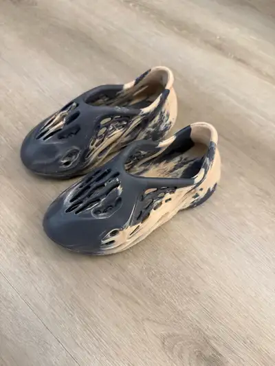 Adidas Yeezy foam runner kids shoes size 10C, View more