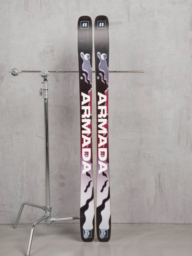 Skis Armada ARW 94 Twin Tip Skis All Mountain Skis in Ski in Mississauga / Peel Region - Image 2