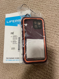 Lifeproof FRE Phone Case iPhone 13